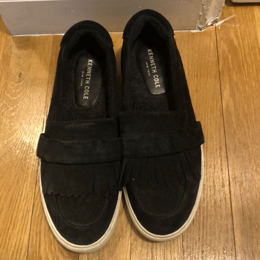 Kenneth Cole fuzzy slip on loafers size 8